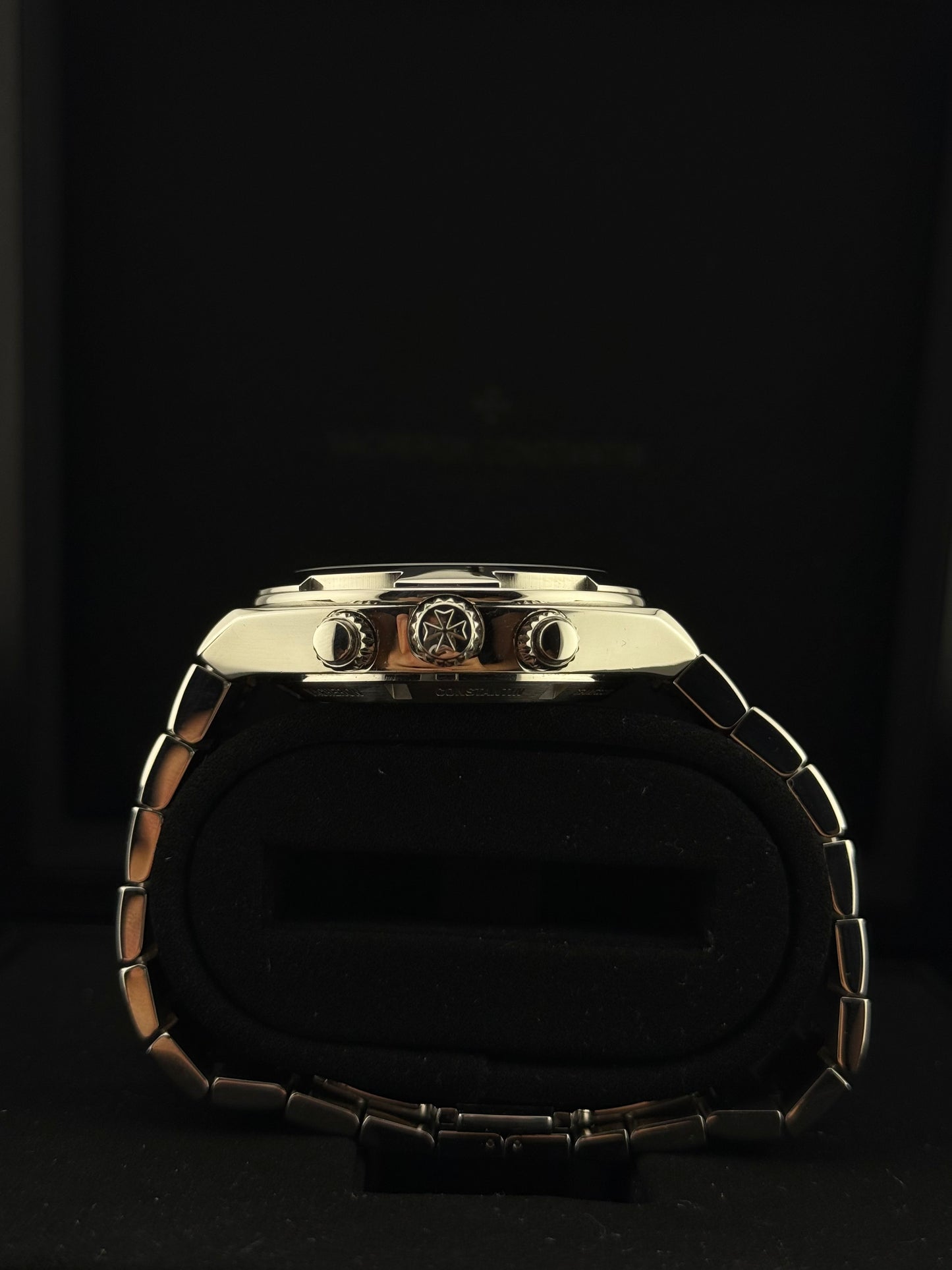 Vacheron Constantin Overseas Chronograph Blue Dial 5500v/110a-b148