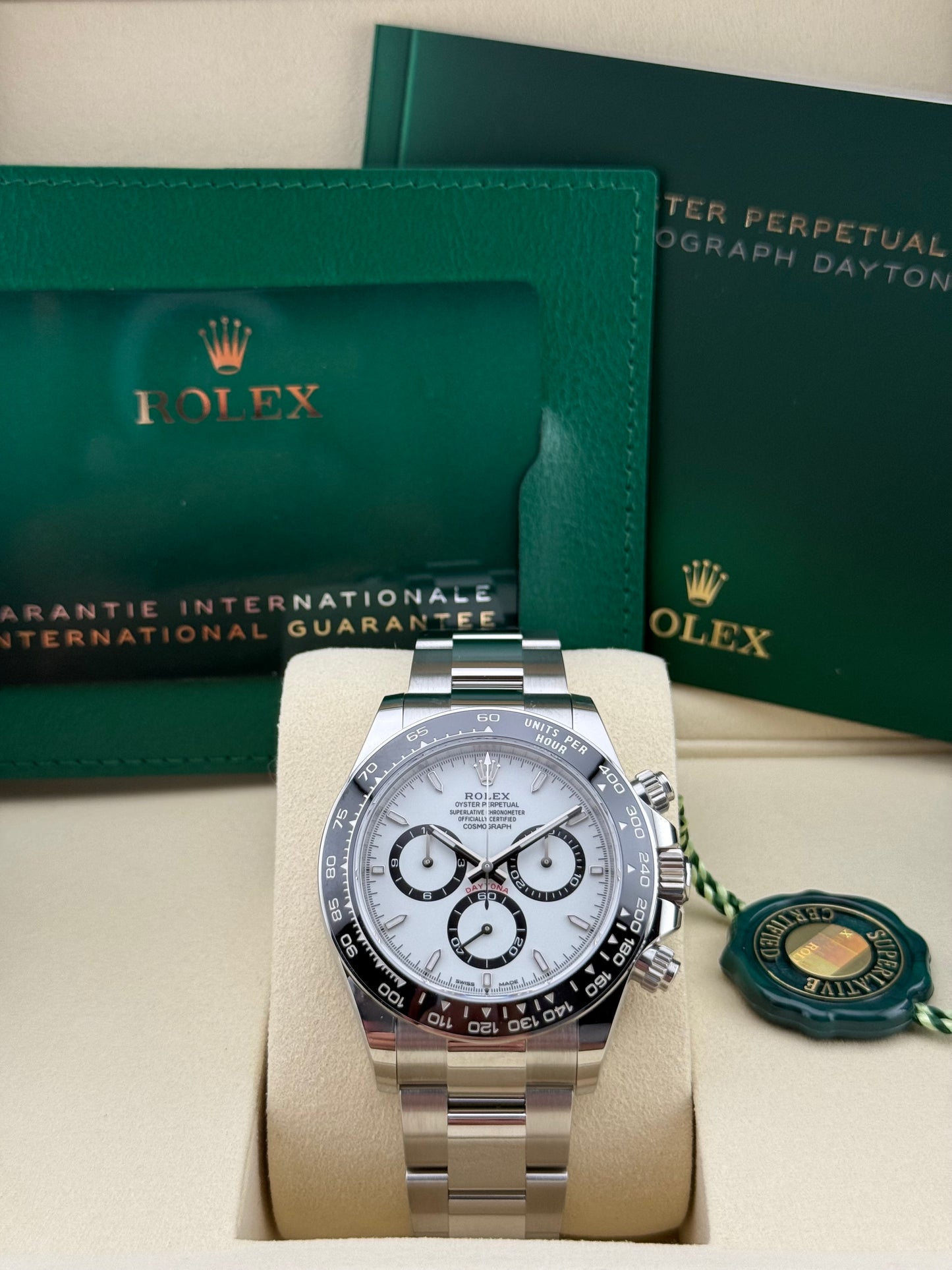 Rolex Daytona White “Panda” 126500