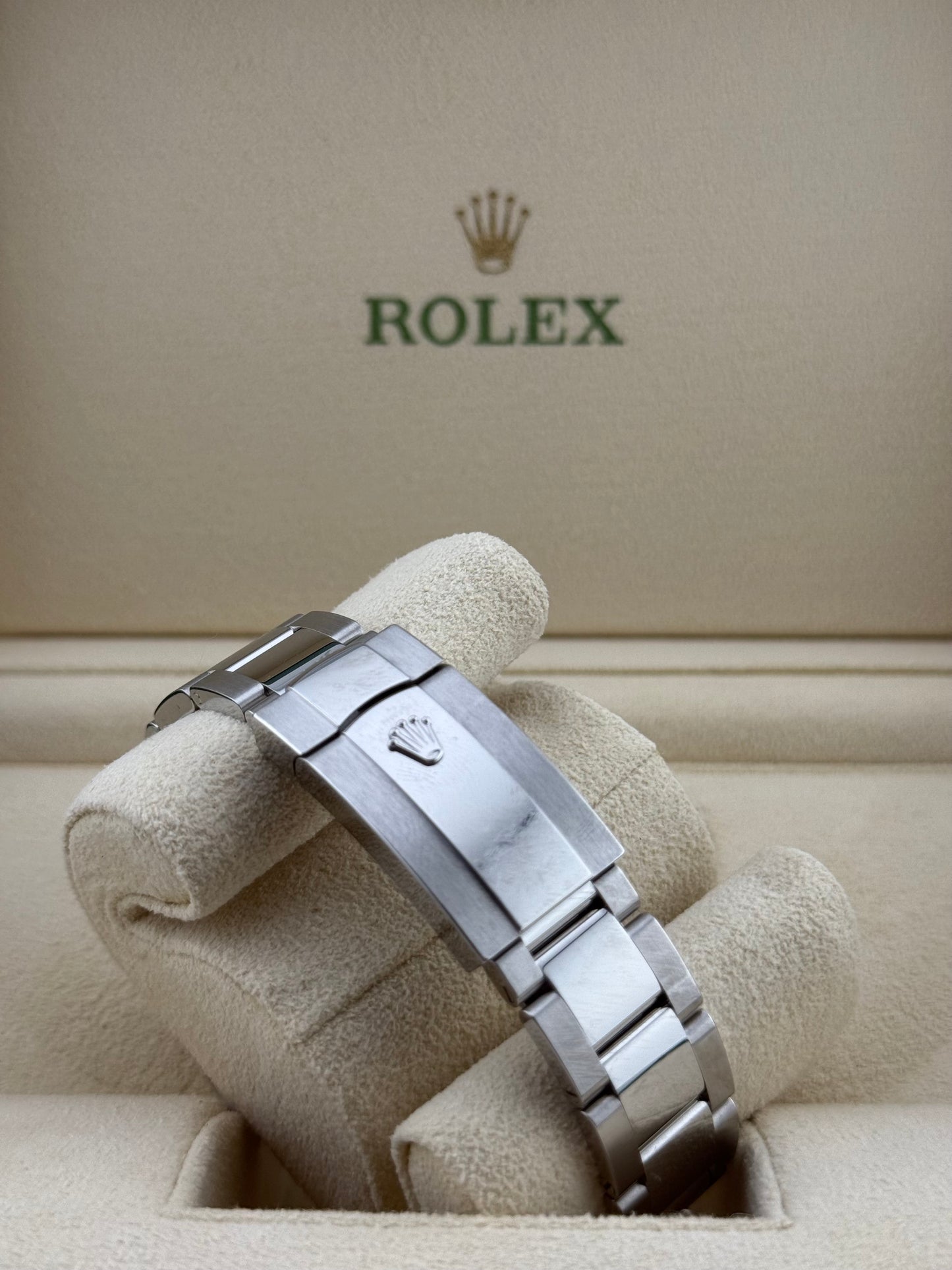 Rolex Datejust 41 Blue Roman “Azzuro Blue” Oyster 126334