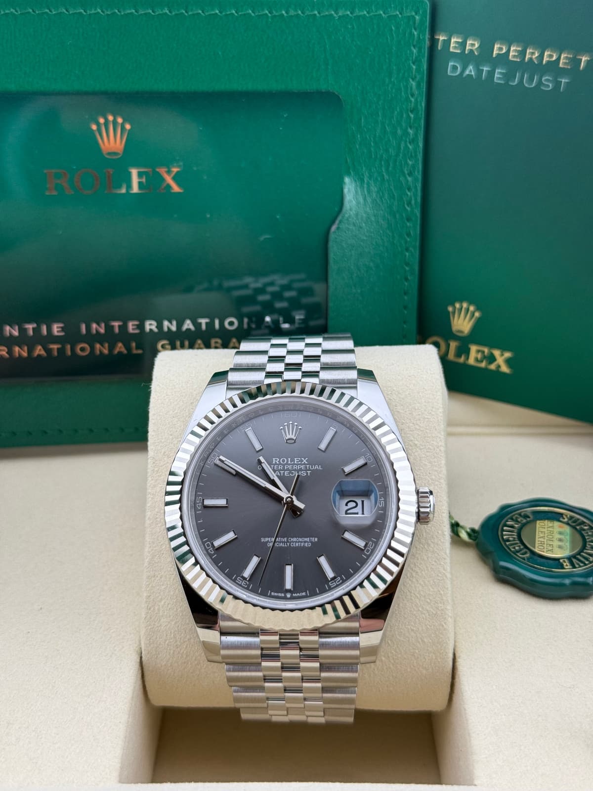 Rolex Datejust Rhodium Jubilee 126334