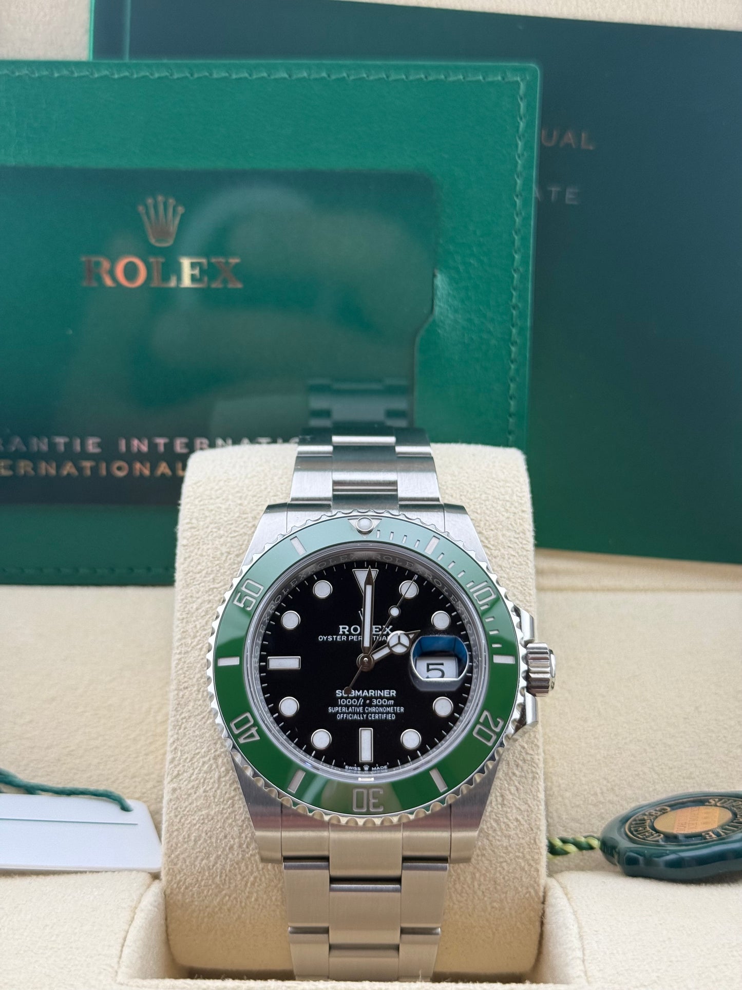 Rolex Submariner 41 Starbucks 126610LV