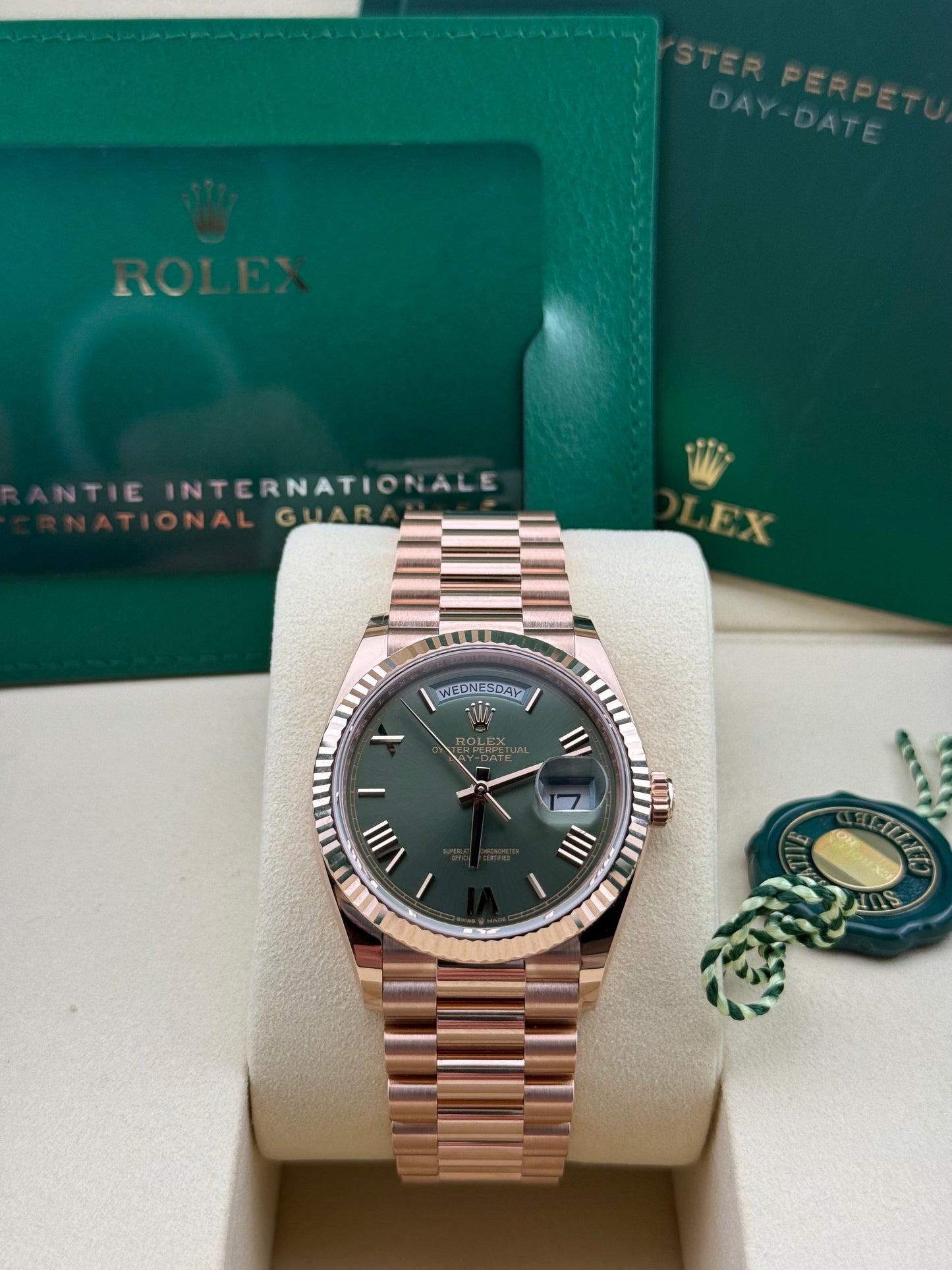 Rolex Day-Date 36 Rose Gold Olive 128235