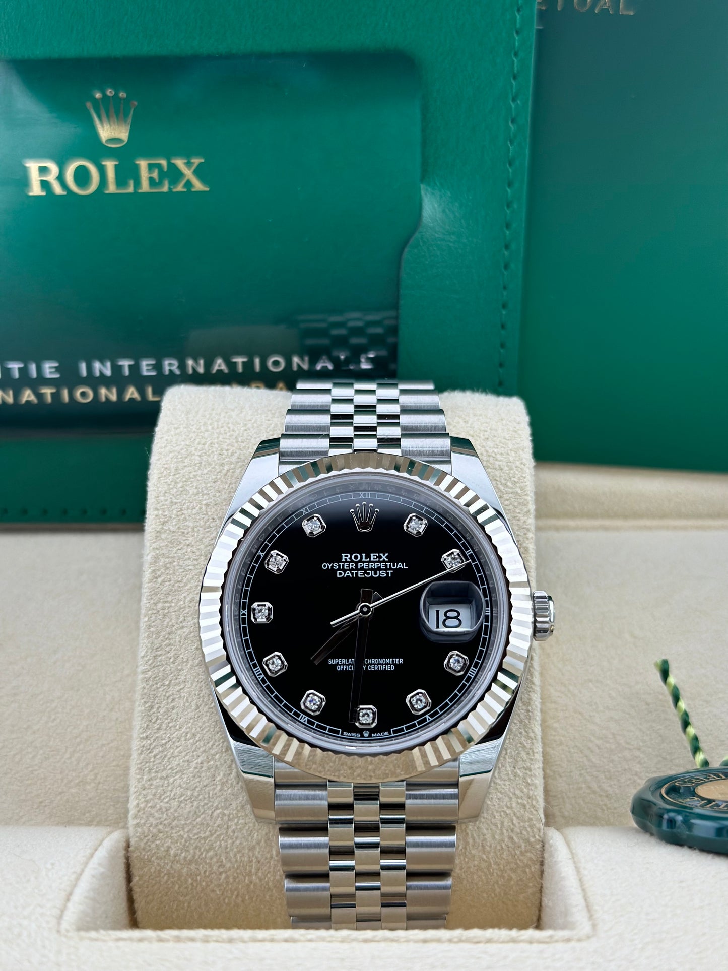 Rolex Datejust 41 Black Diamond Dial Jubilee 126334