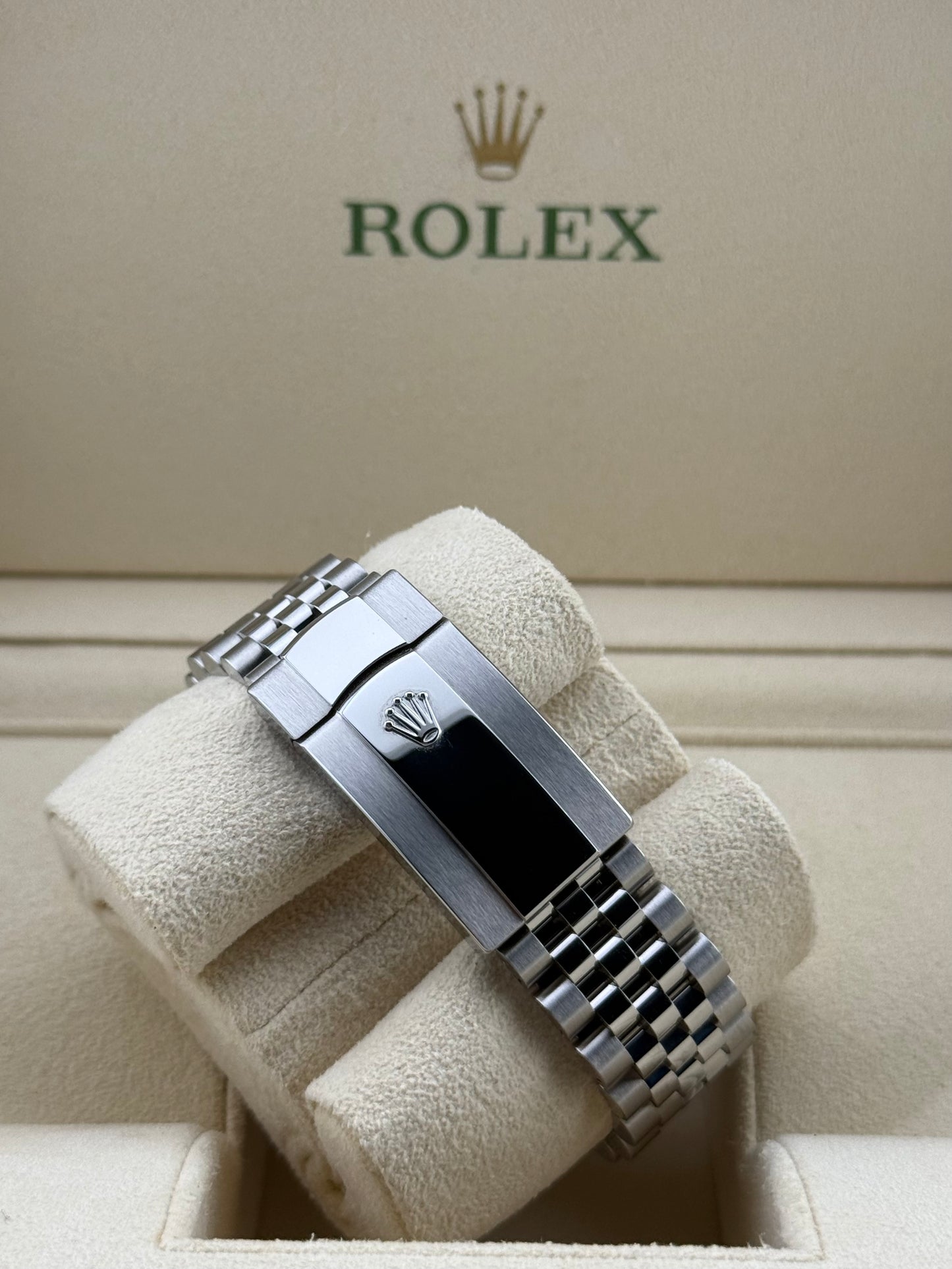 Rolex Datejust 36 Diamond Bezel Black Diamond Dial Jubilee 126284RBR
