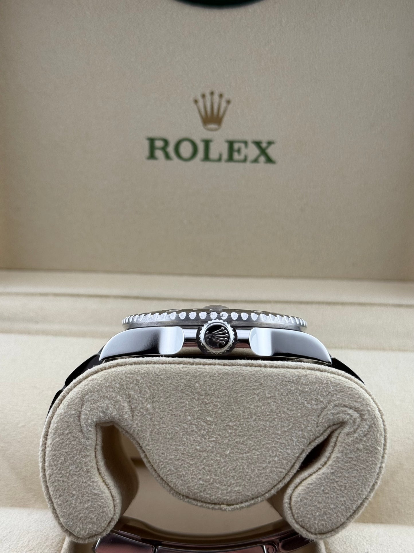 Rolex GMT-Master II “Green Arrow” 116710LN