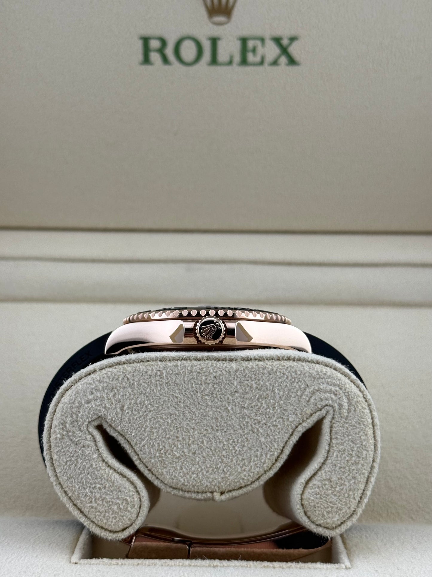 Rolex Yacht-Master 37 Rose Gold Oysterflex Pavé Diamond 268655