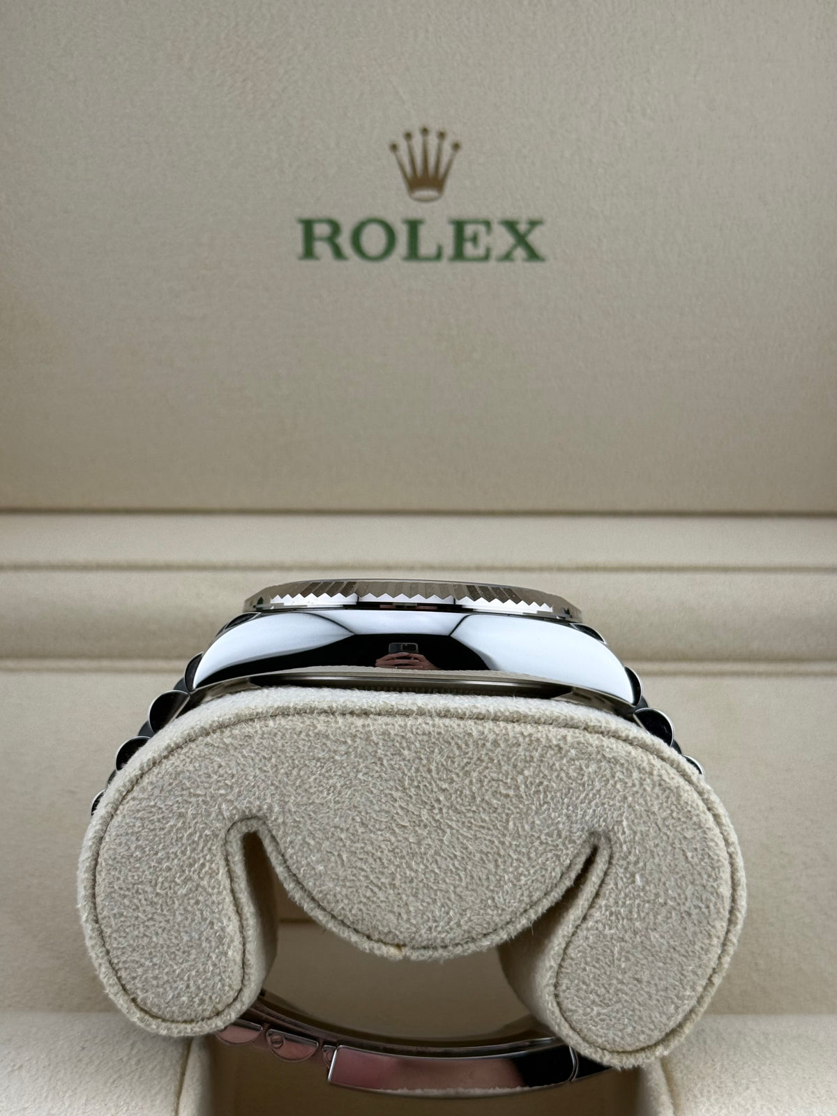 Rolex Sky-Dweller Black Dial Jubilee 336934