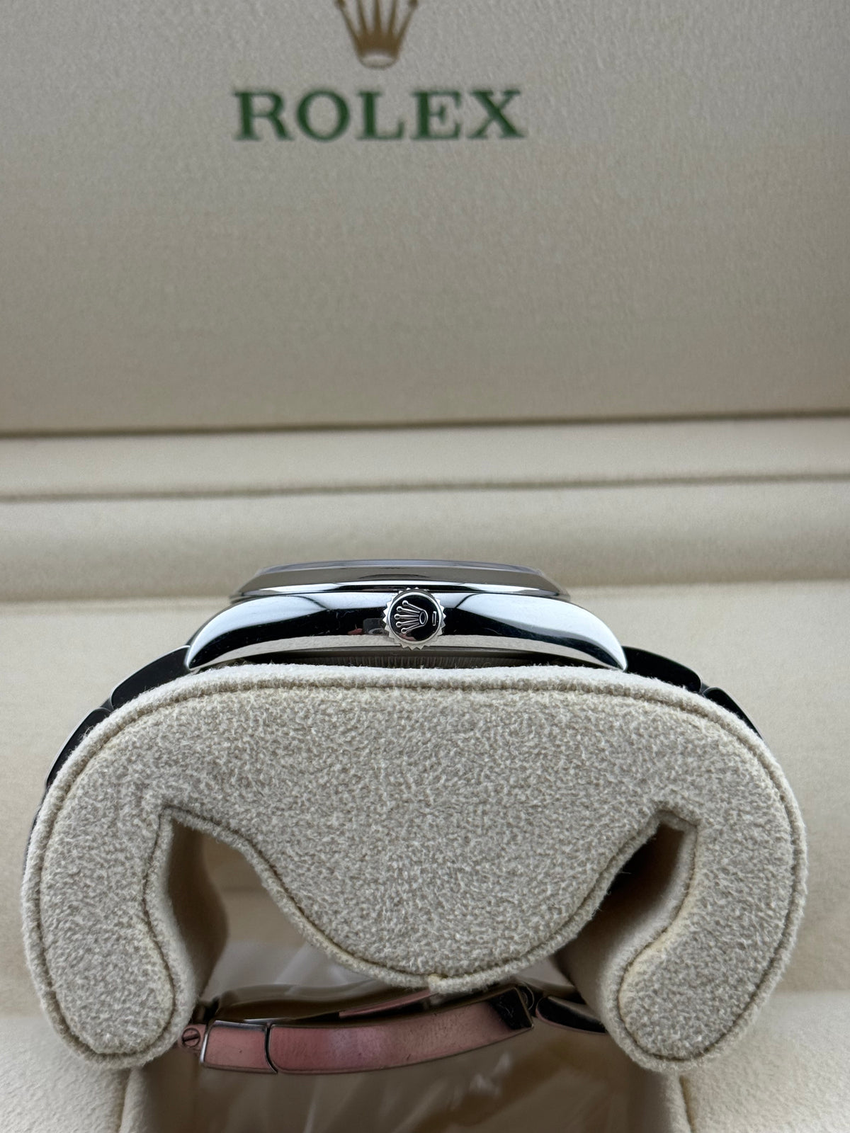 Rolex Oyster Perpetual 36 Blue 126000