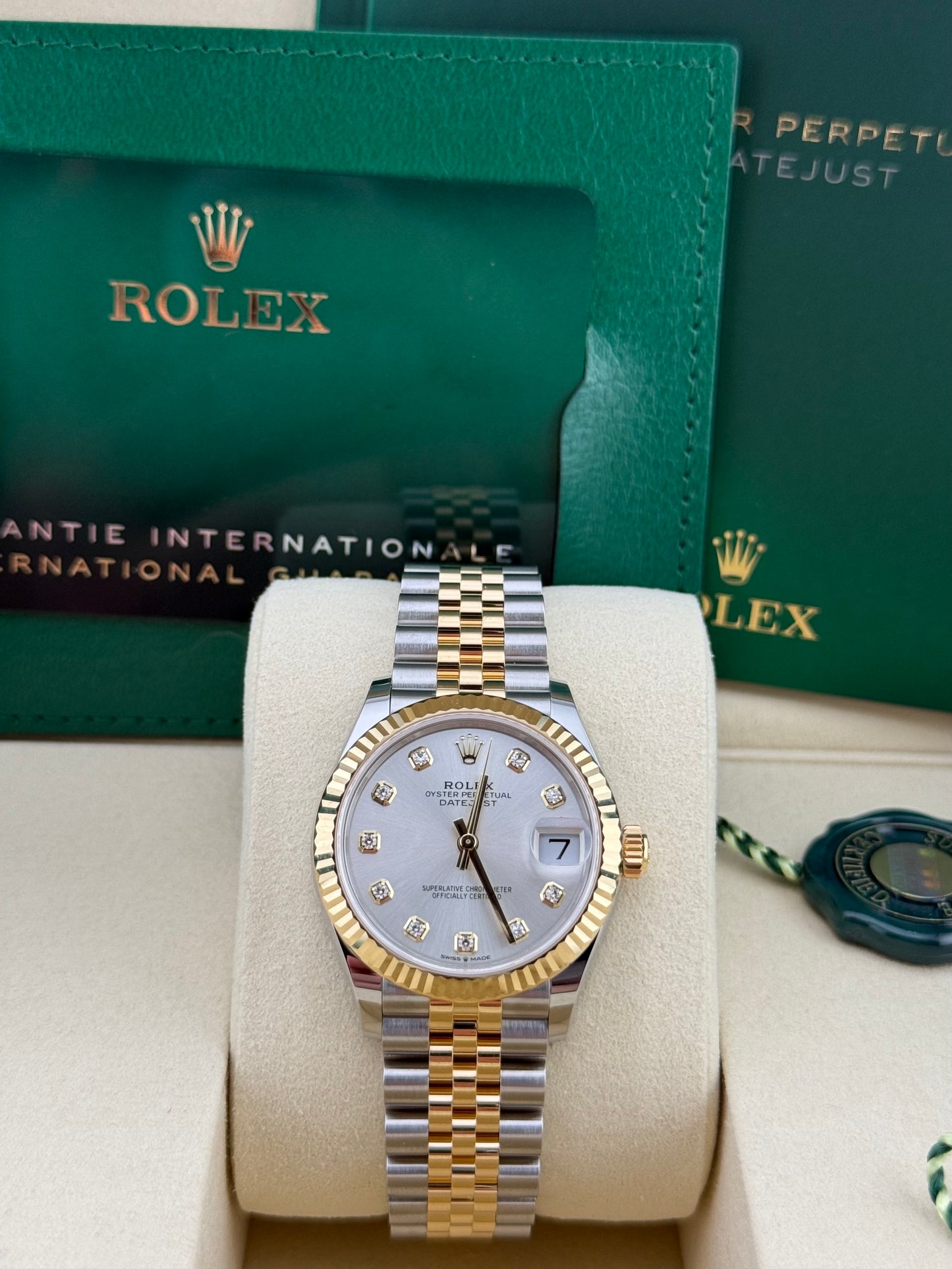 Rolex Datejust 31 Stainless Steel/Yellow Gold Silver Diamond 278273