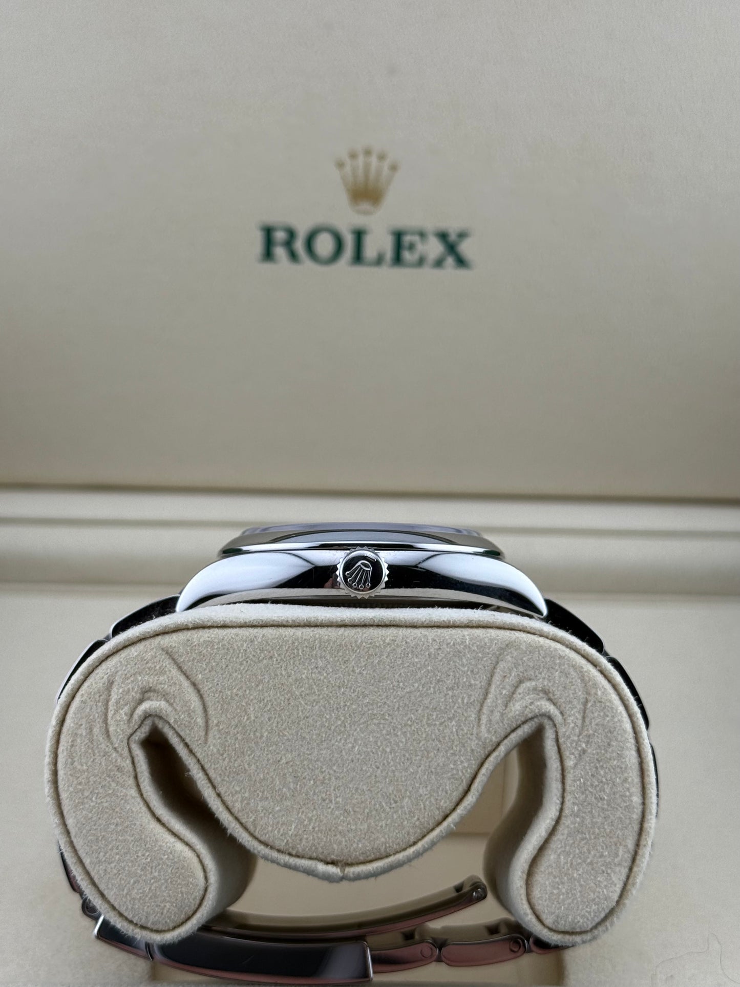 Rolex Oyster Perpetual 36 Candy Pink 126000