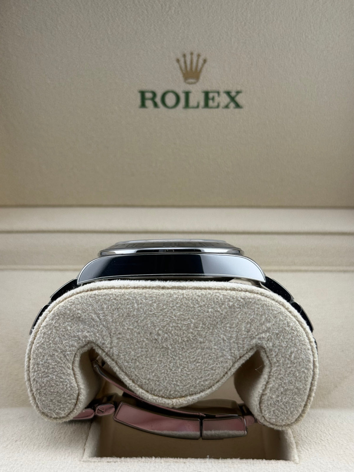 Rolex Explorer 2 Polar 226570