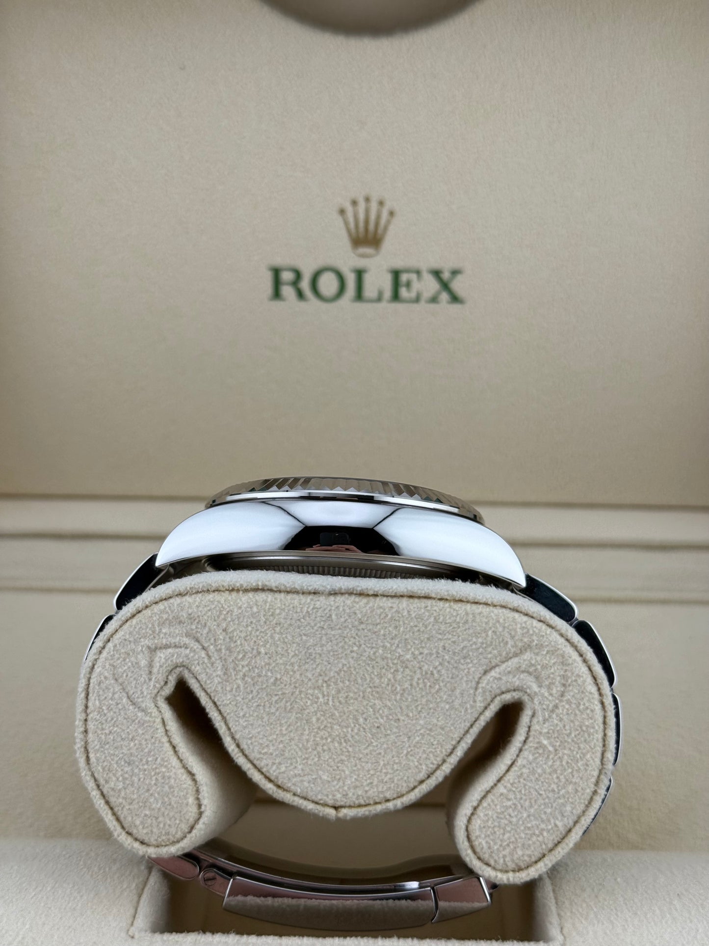 Rolex Sky-Dweller Blue Oyster 326934 [ON HOLD]