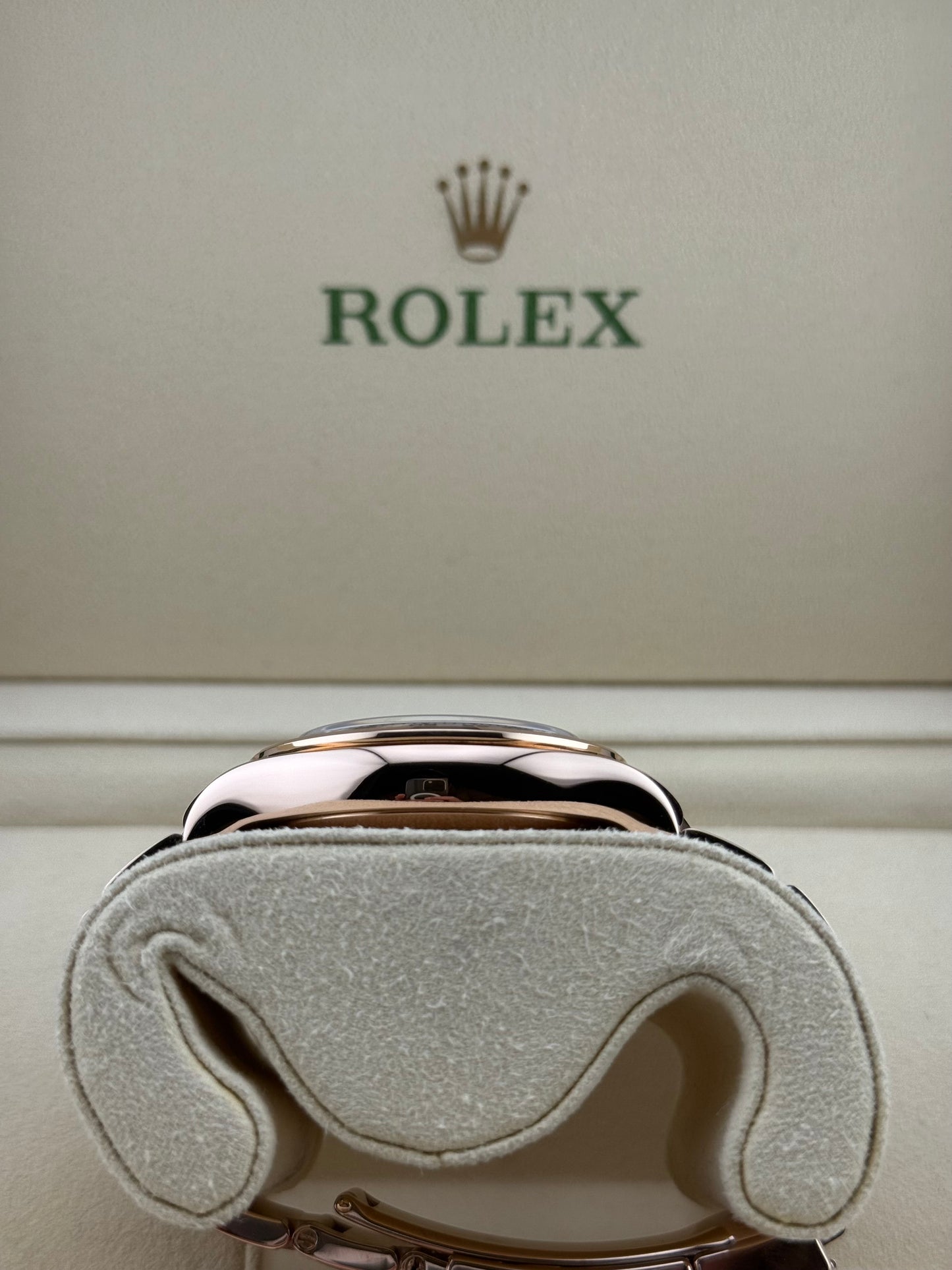 Rolex Daytona Everose Gold Sundust Baguette 116505