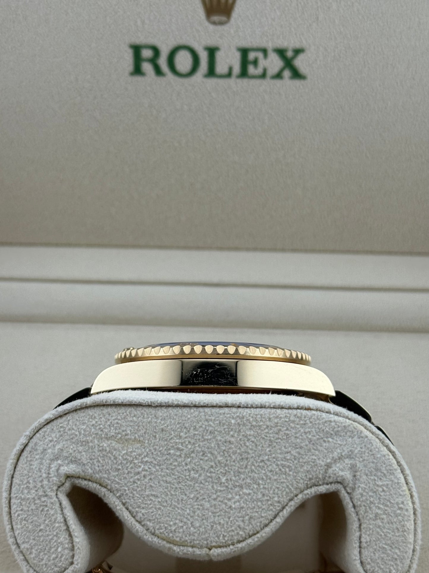 Rolex Submariner Bluesy Yellow Gold 126618LB