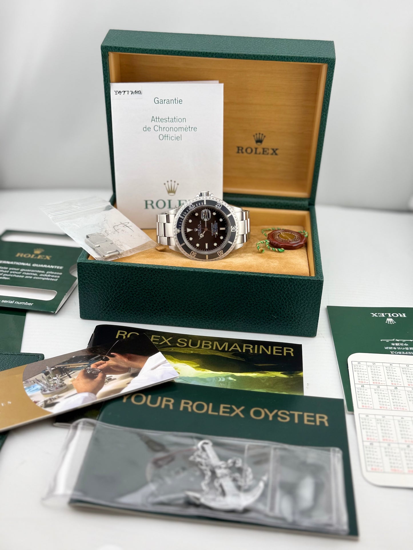 Rolex Submariner 16610LN