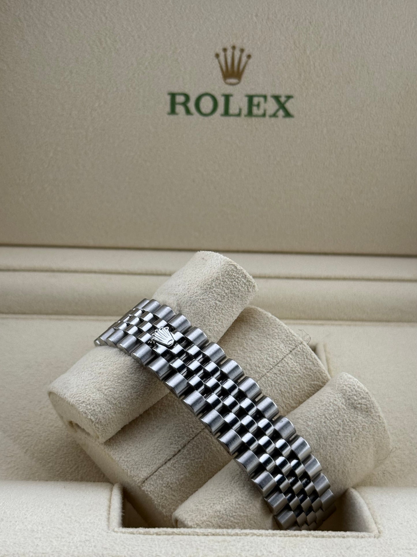 Rolex Datejust 31 Diamond Bezel Pink Diamond Jubilee 278384RBR
