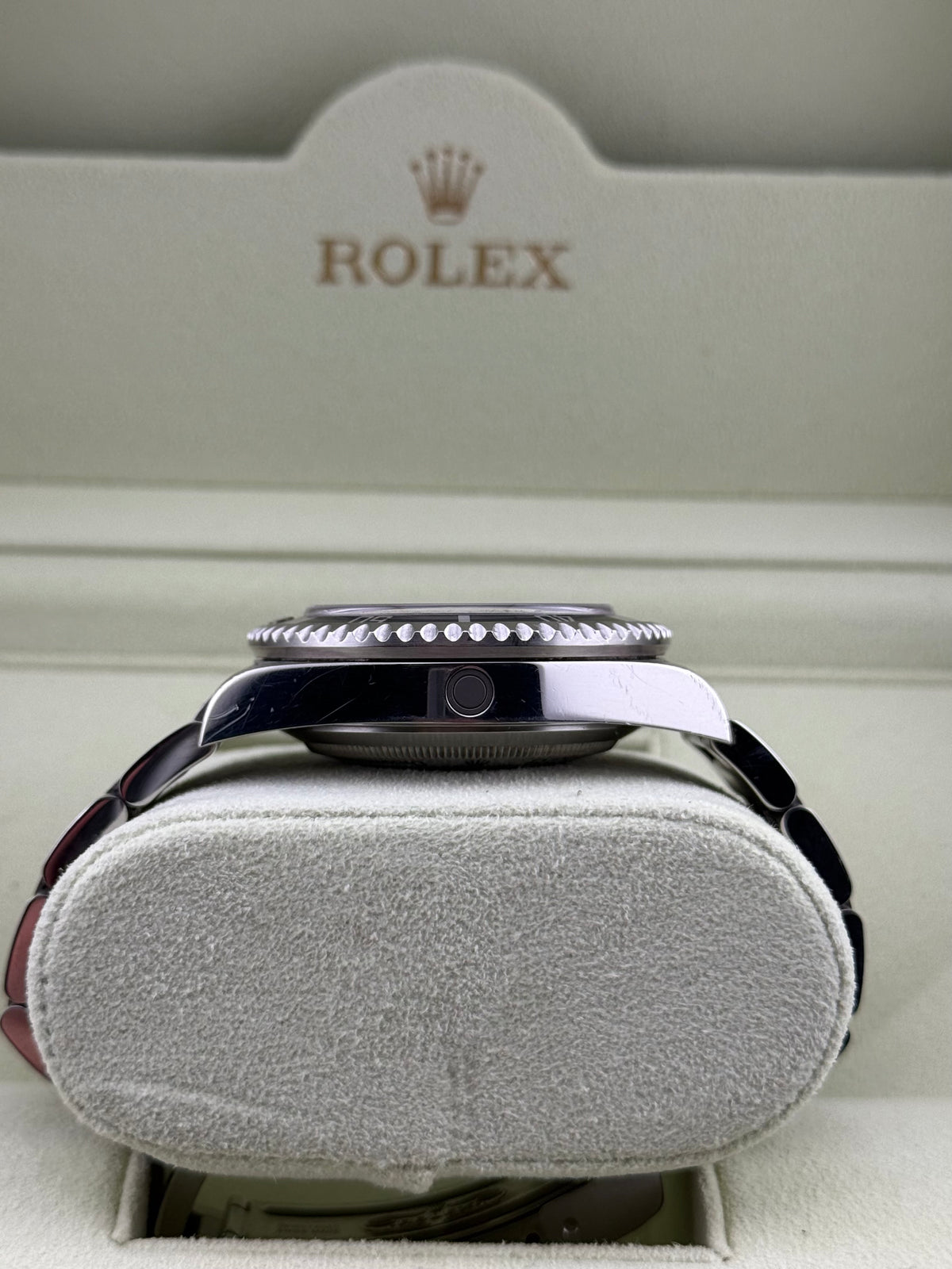 Rolex Seadweller 16600
