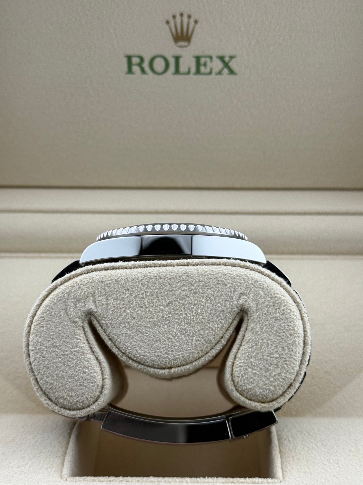 Rolex Submariner 41 Starbucks 126610LV