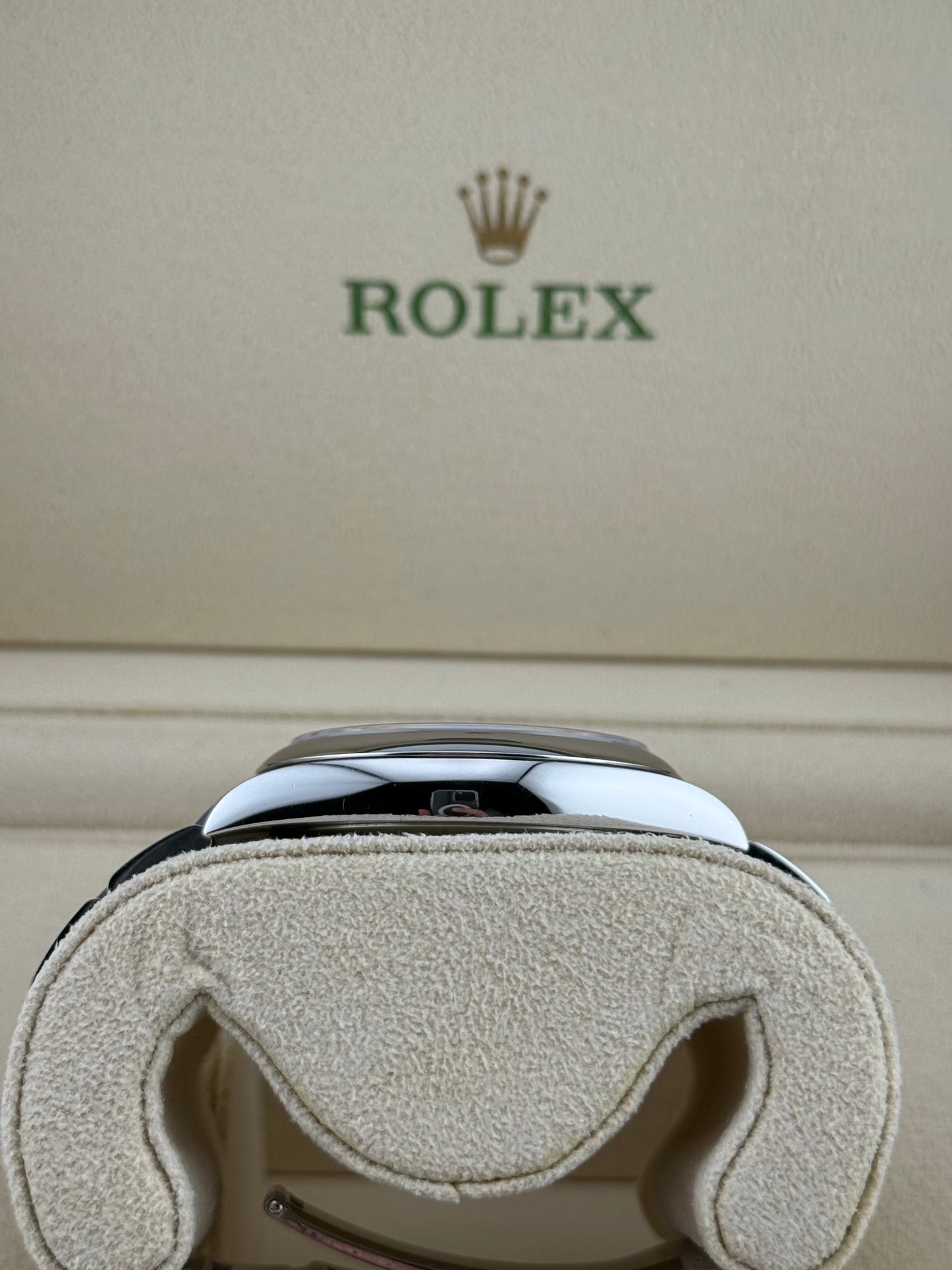 Rolex Oyster Perpetual 41 Green 124300