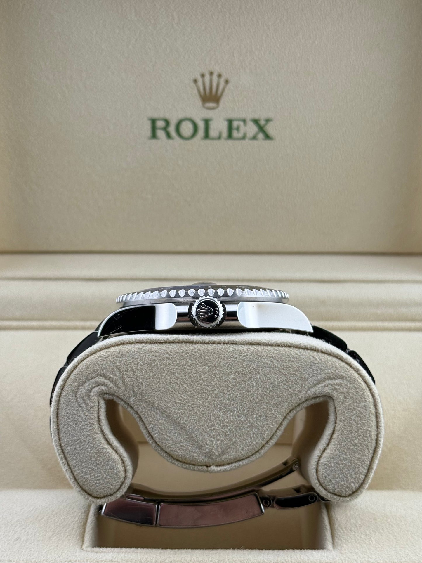 Rolex GMT-Master II Batman 116710BLNR