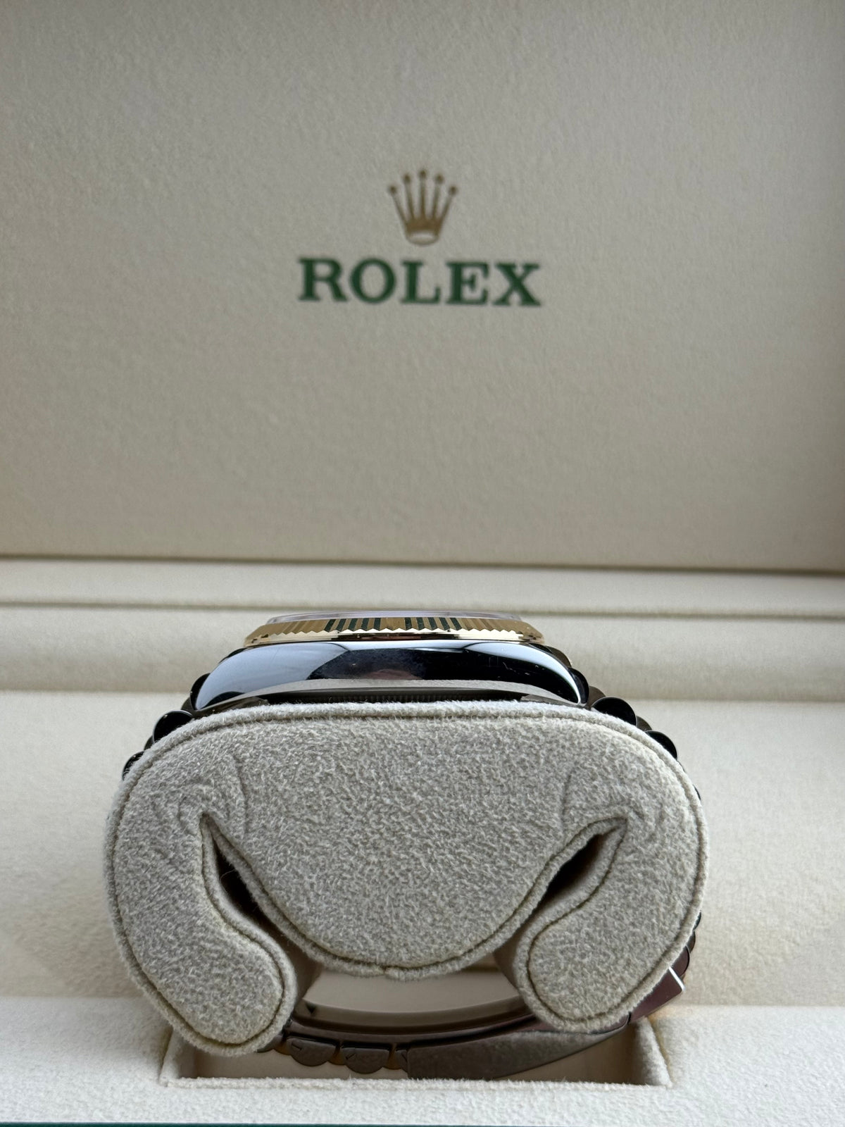 Rolex Datejust 36 Yellow Gold/Steel MOP Jubilee 126233