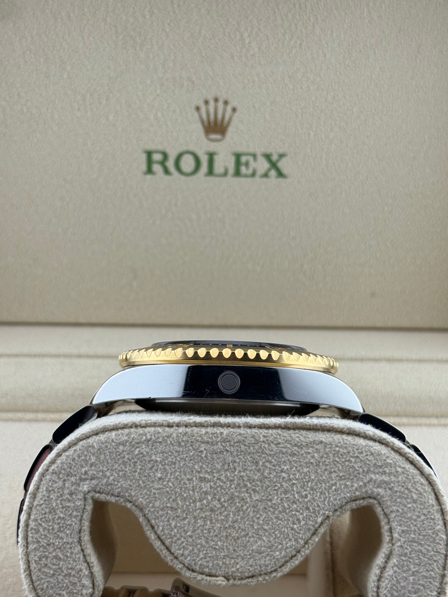 Rolex Sea-Dweller Steel/Gold 126603