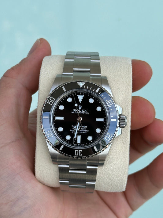 Rolex Submariner 124060