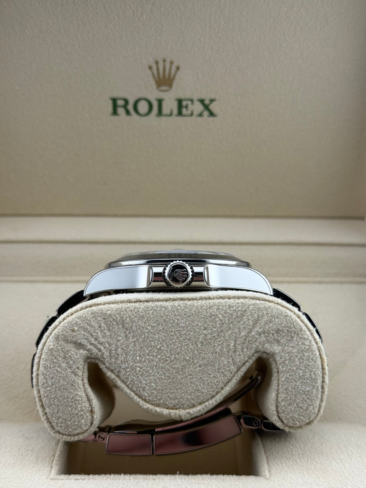 Rolex Explorer 2 Polar 226570