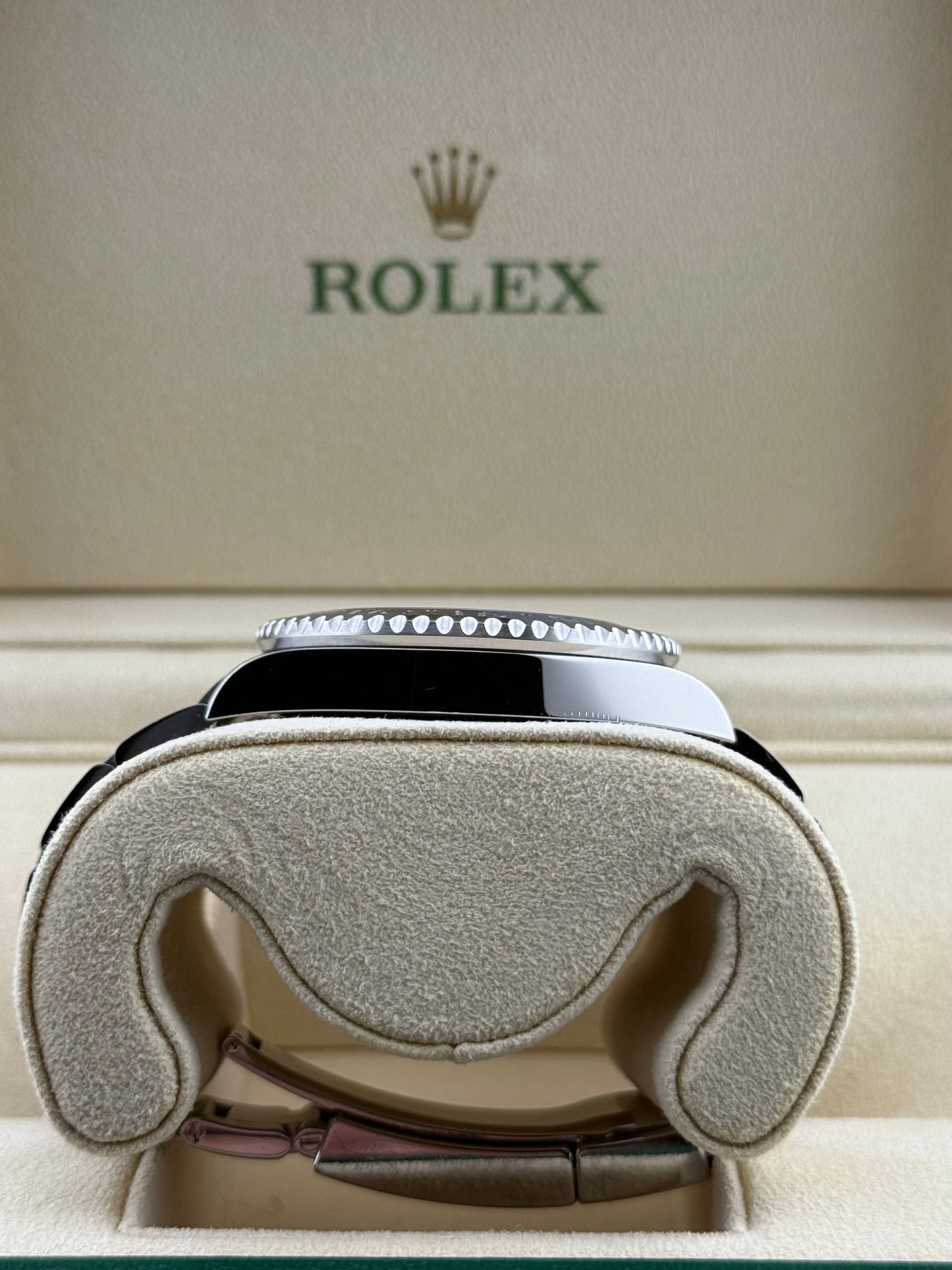 Rolex GMT-Master II Batman 116710BLNR