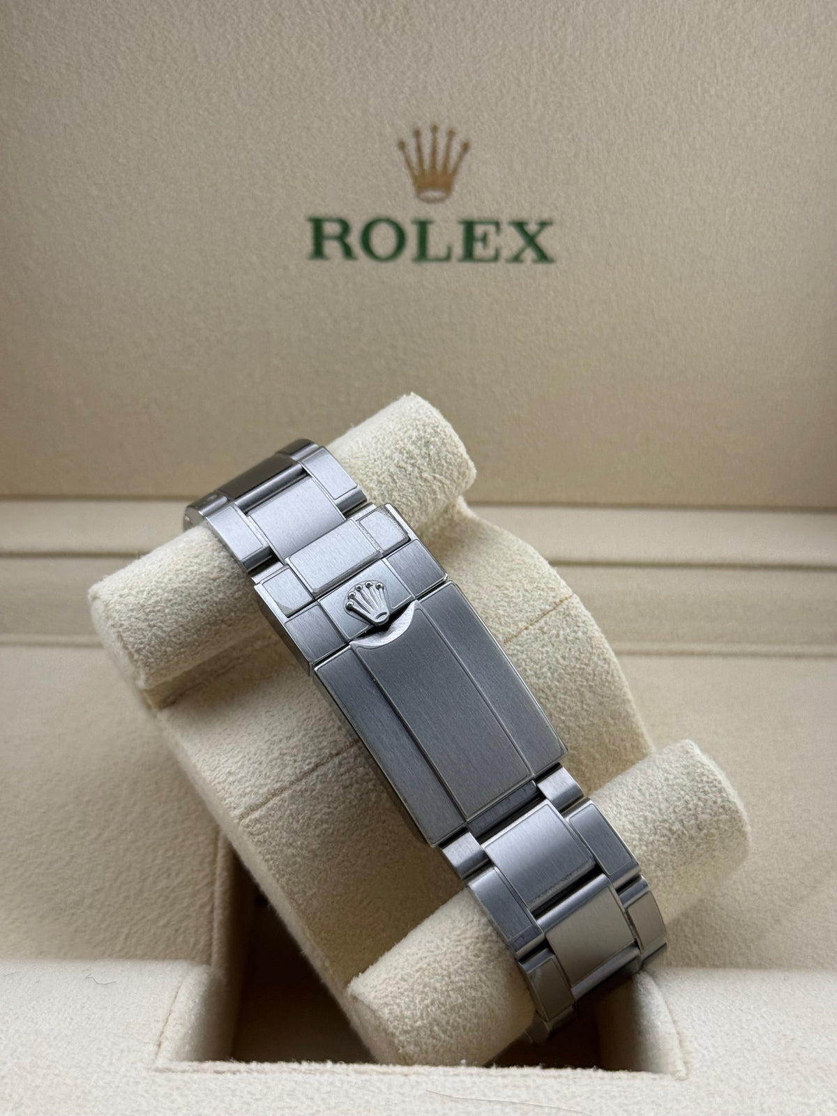 Rolex Explorer 2 Polar 226570