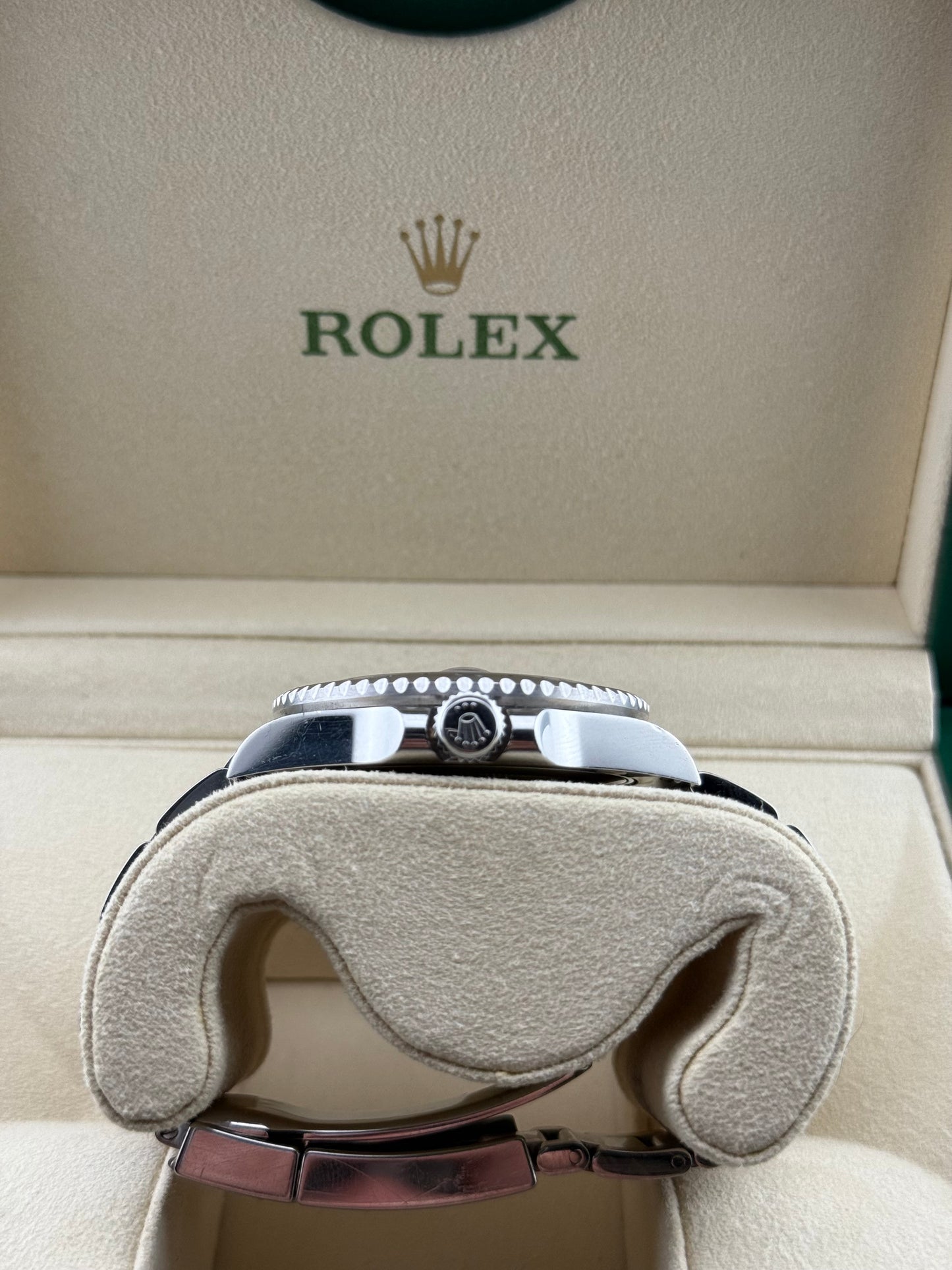 Rolex GMT-Master II “Green Arrow” 116710LN